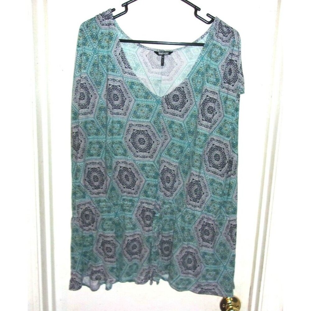 Daisy Fuentes Blue Aqua White Geometric Oasis Combo Shirt Top 2X
